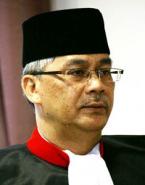 Akil Mochtar